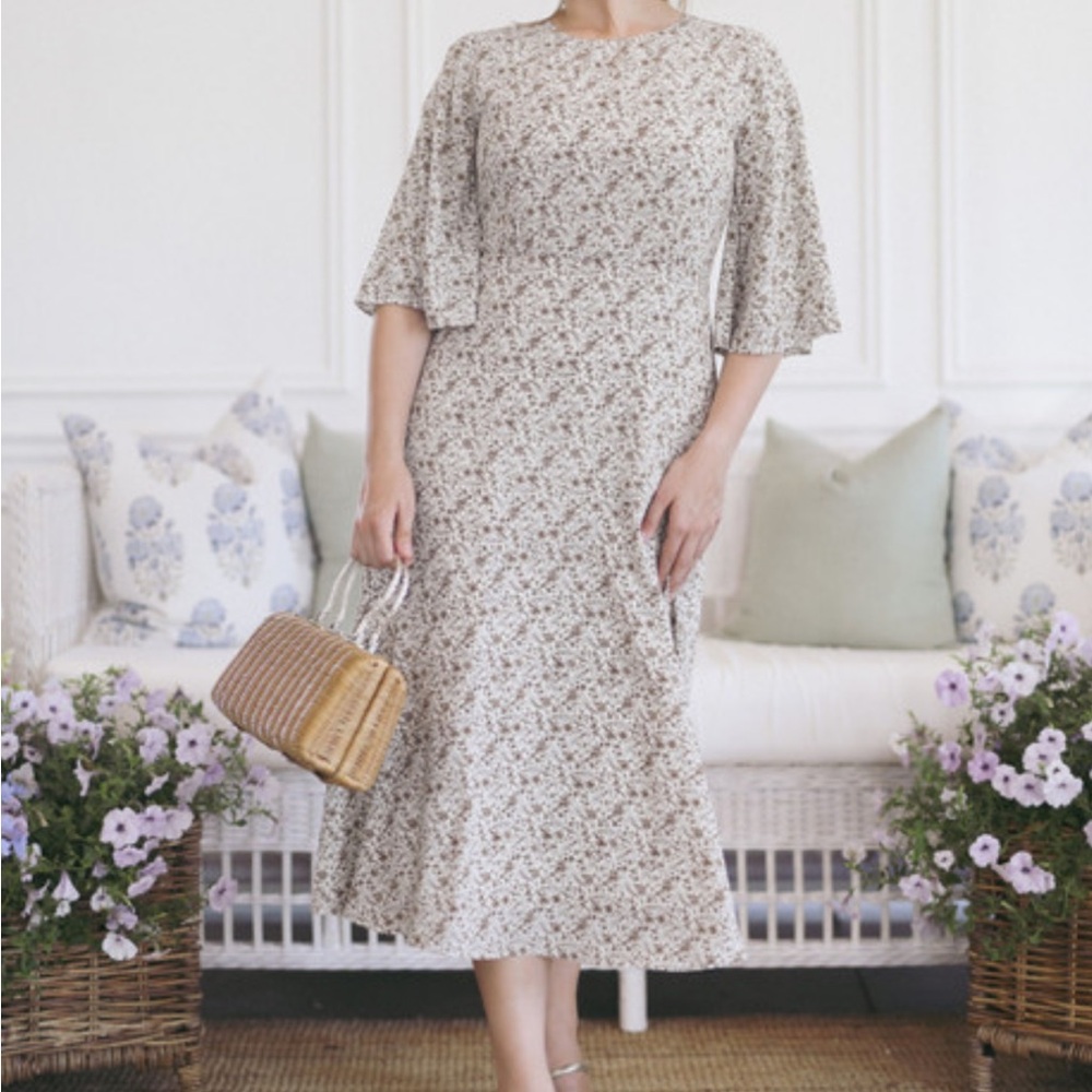 Dainty Jewells Blue Floral Midi Dress